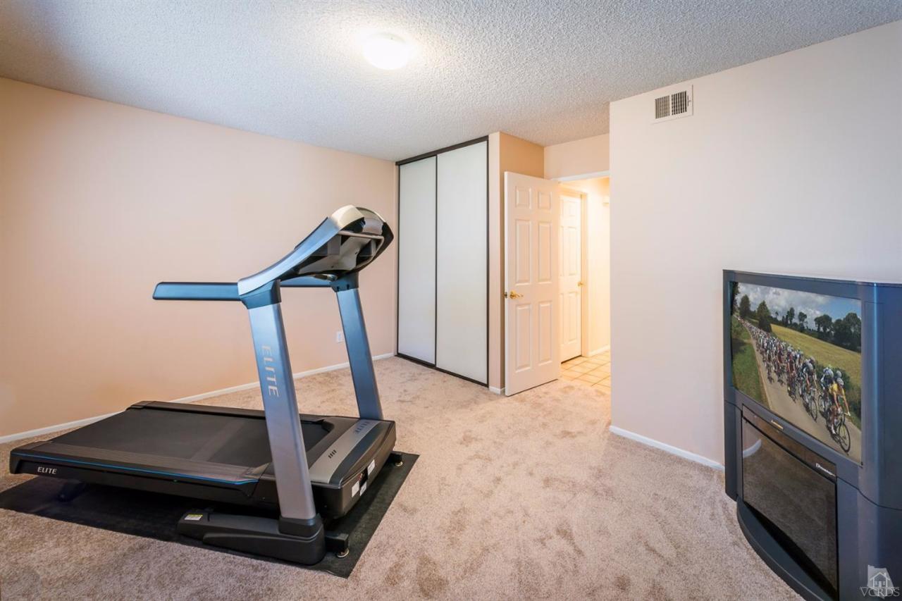 576 Fresh Meadows Road Simi Valley, CA 93065 - Photo 12 of 25 Additional Photo