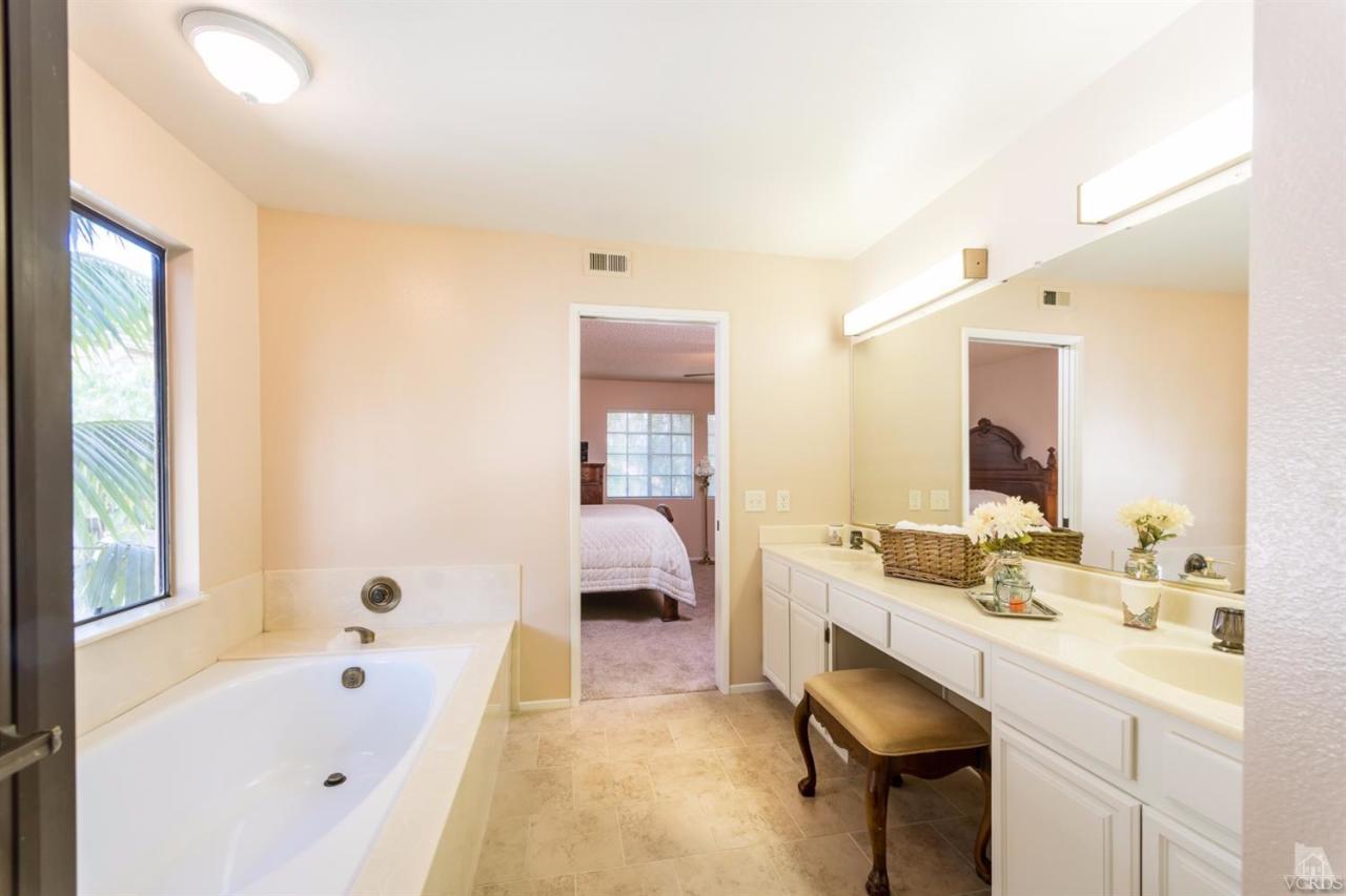 576 Fresh Meadows Road Simi Valley, CA 93065 - Photo 16 of 25 Additional Photo