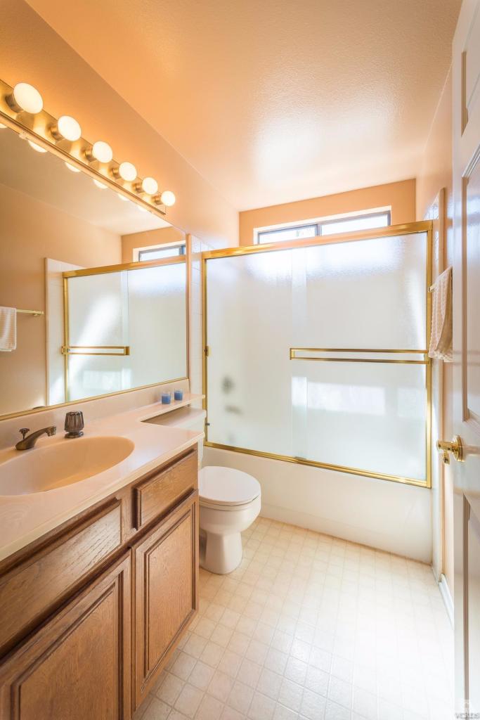 576 Fresh Meadows Road Simi Valley, CA 93065 - Photo 19 of 25 Additional Photo