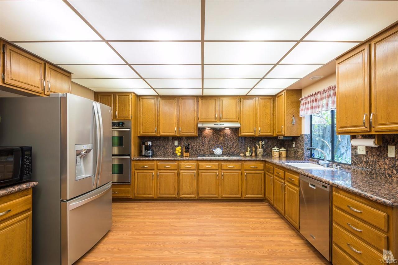 576 Fresh Meadows Road Simi Valley, CA 93065 - Photo 8 of 25 Additional Photo