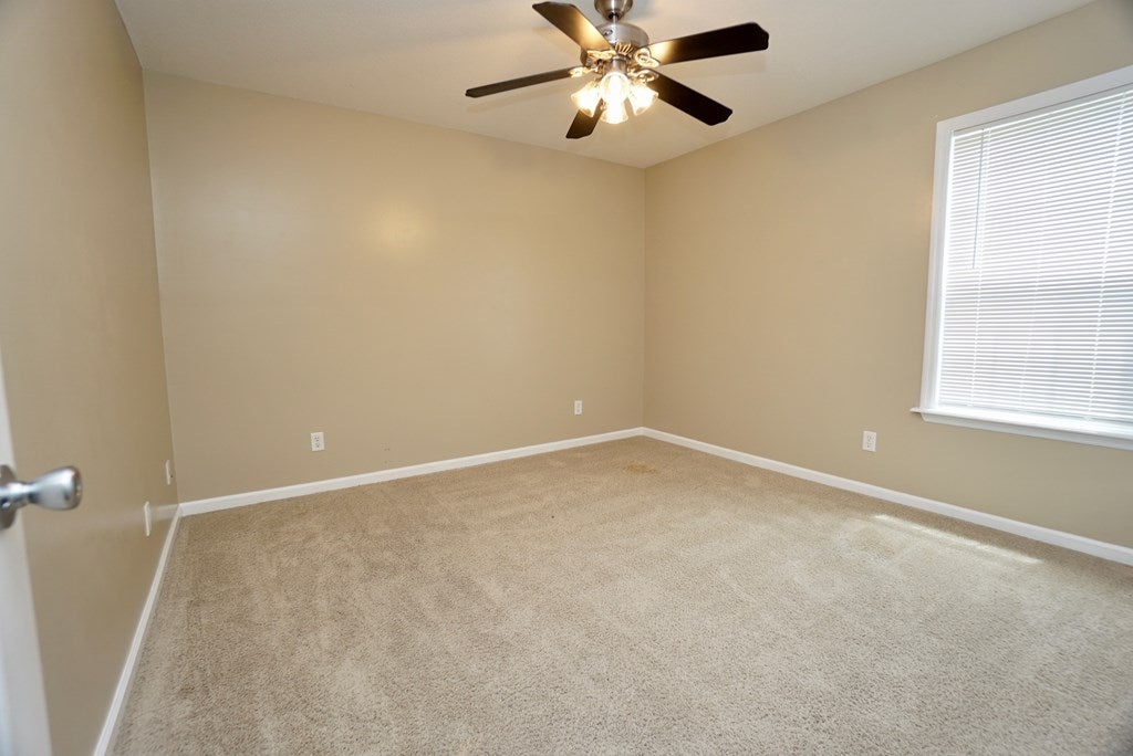 3981 Applecross Road Valdosta, GA 31605 - Photo 18 of 23 Gallery Image 18