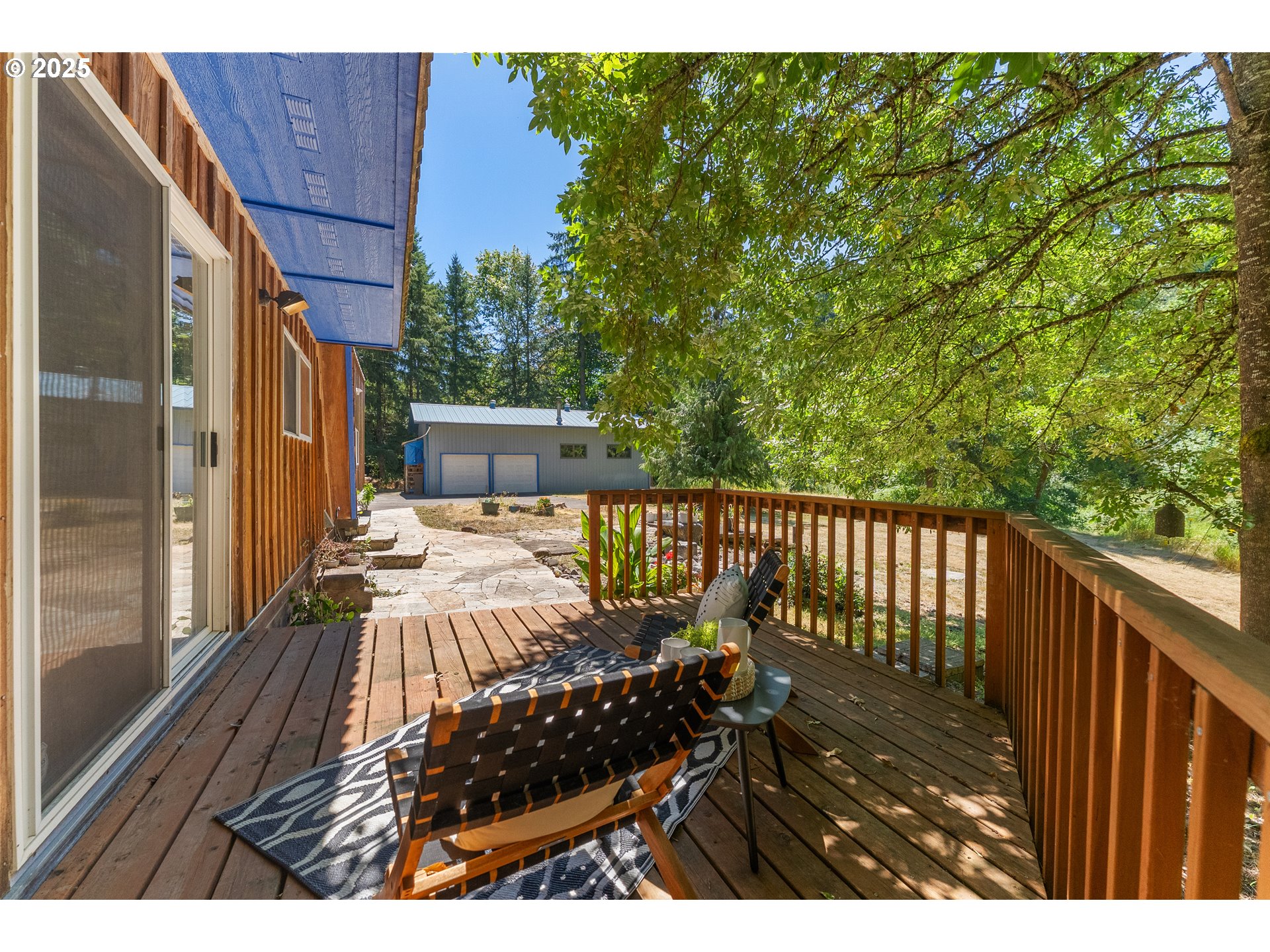 12511 Southwest Bell Road Wilsonville, OR 97070 - Photo 25 of 39 Deck