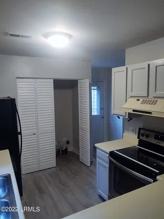 $1,800 | 116 Tamara Lane, Unit A, Port Royal, SC 29935