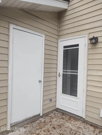 $1,800 | 116 Tamara Lane, Unit A, Port Royal, SC 29935