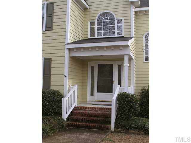 2212 Laurel Valley Way Raleigh, NC 27604 - Photo 3 of 25 Large covered stoop with wide steps great for potted plants!