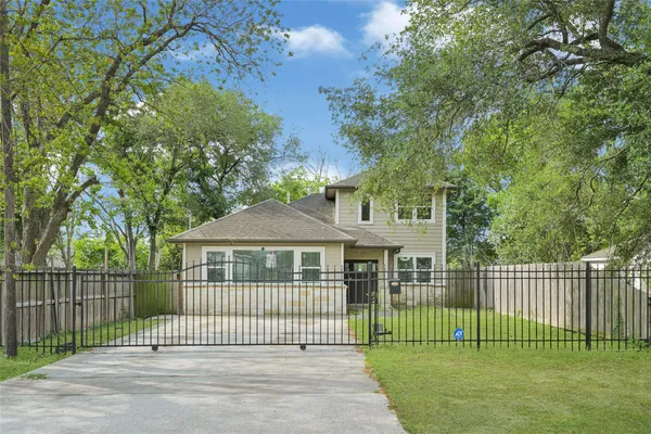 $324,900 | 1004 Bonnie Drive, South Houston, TX 77587