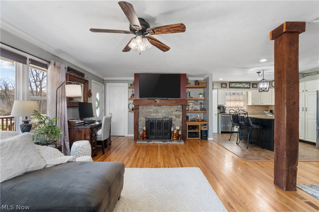 8135 Valley View Road Macedonia, OH 44056 - Photo 5 of 33 Gallery Image 5