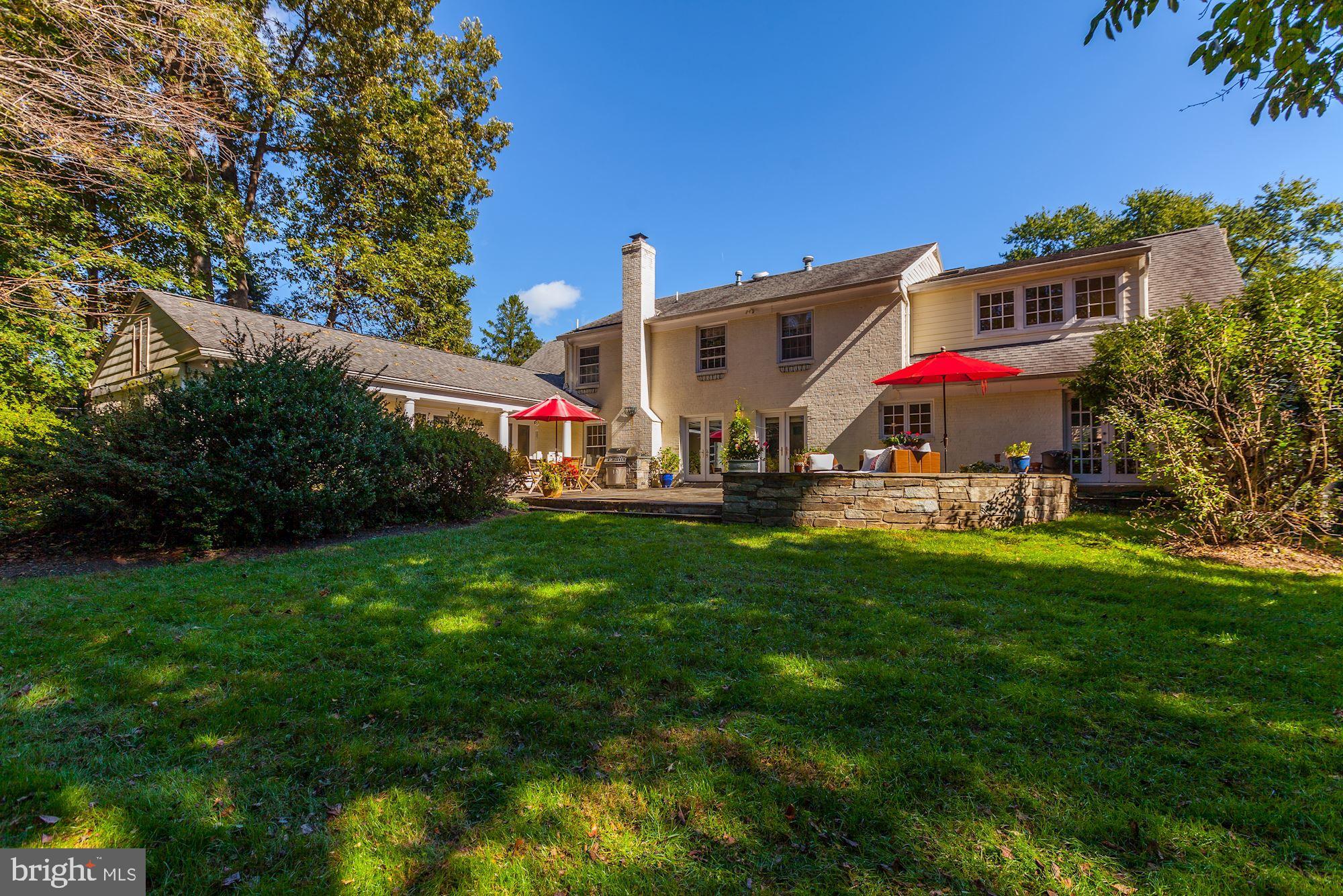 10012 Carter Road Bethesda, MD 20817 - Photo 2 of 38