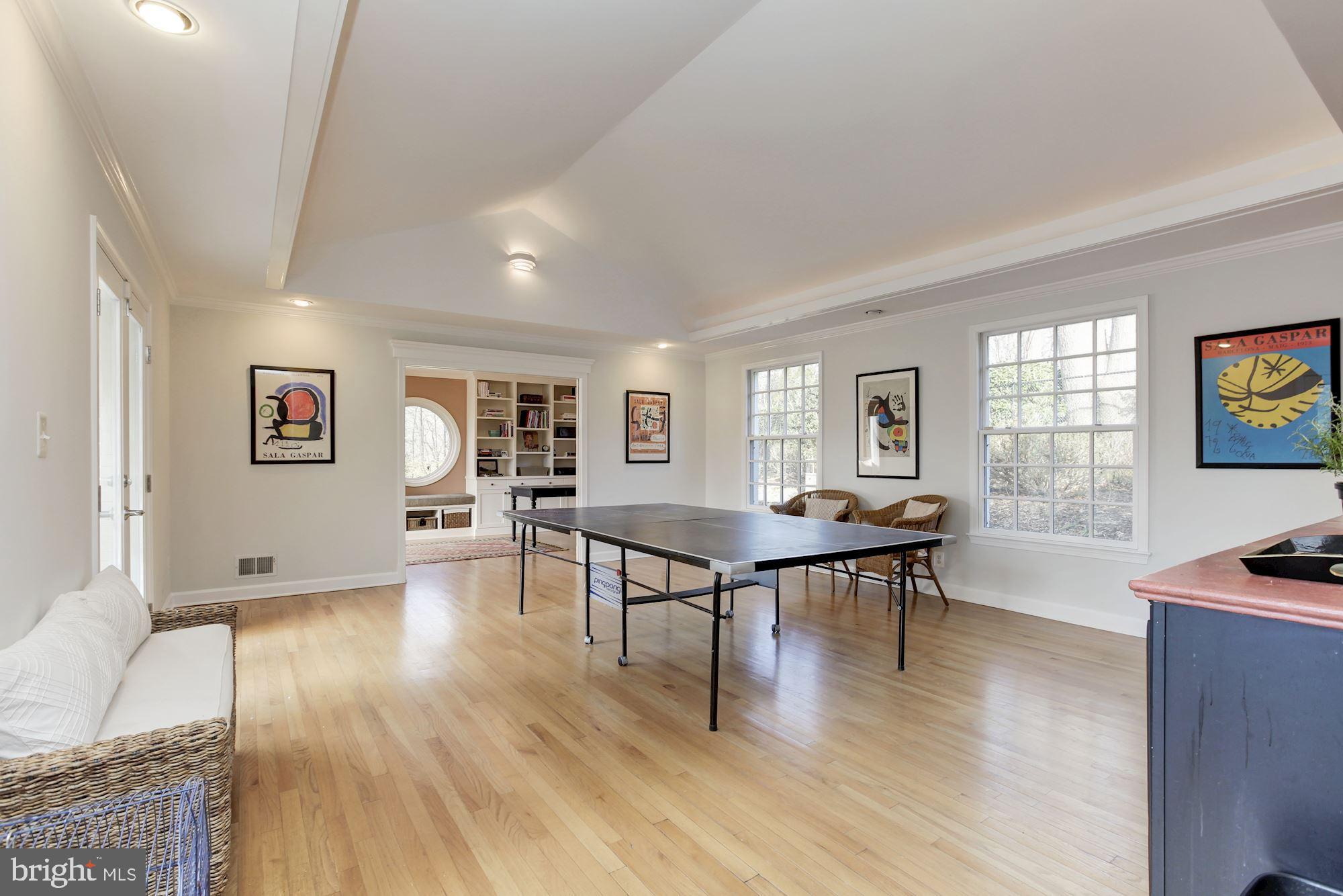 10012 Carter Road Bethesda, MD 20817 - Photo 15 of 38