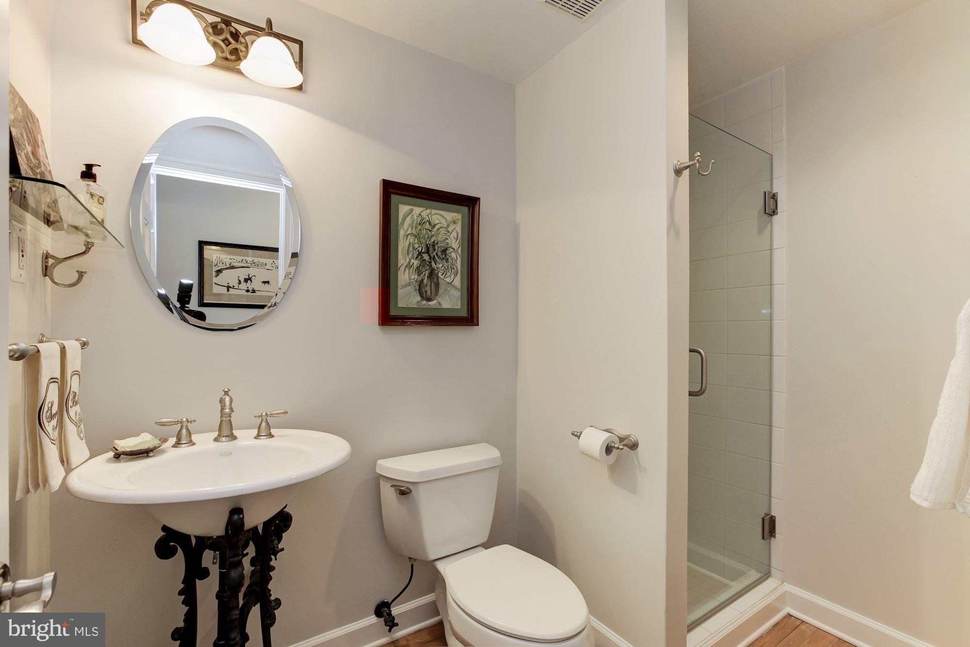 10012 Carter Road Bethesda, MD 20817 - Photo 23 of 38