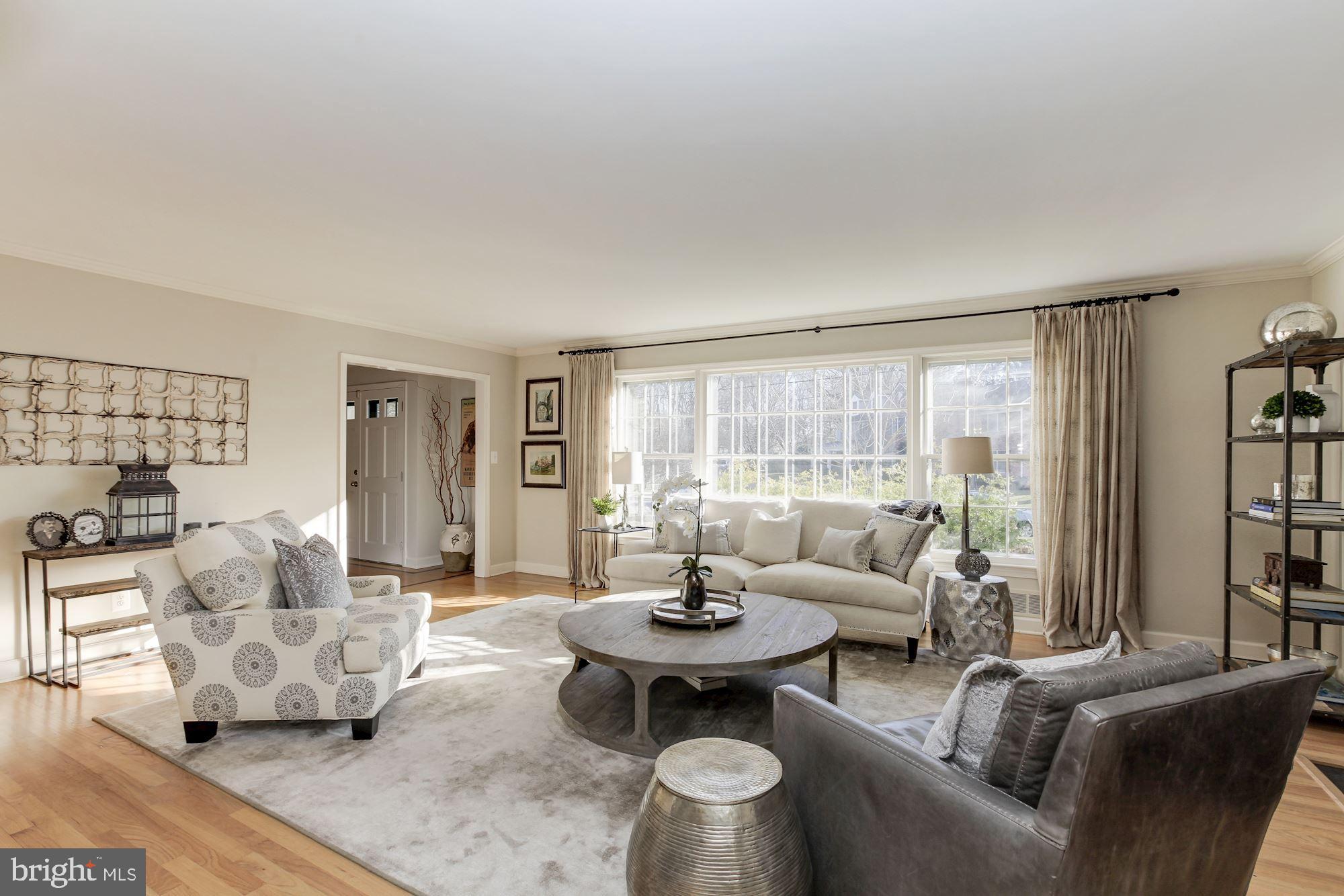 10012 Carter Road Bethesda, MD 20817 - Photo 7 of 38