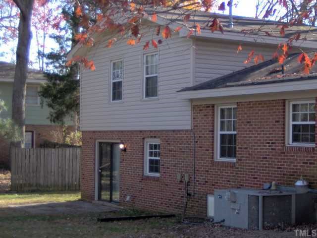 4209 Live Oak Road Raleigh, NC 27604 - Photo 2 of 6