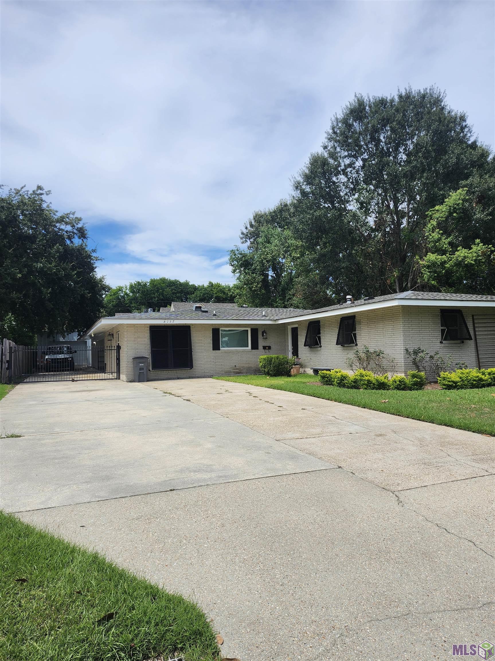 8137 Brandon Drive Baton Rouge, LA 70809 - Photo 2 of 15 Gallery Image 2