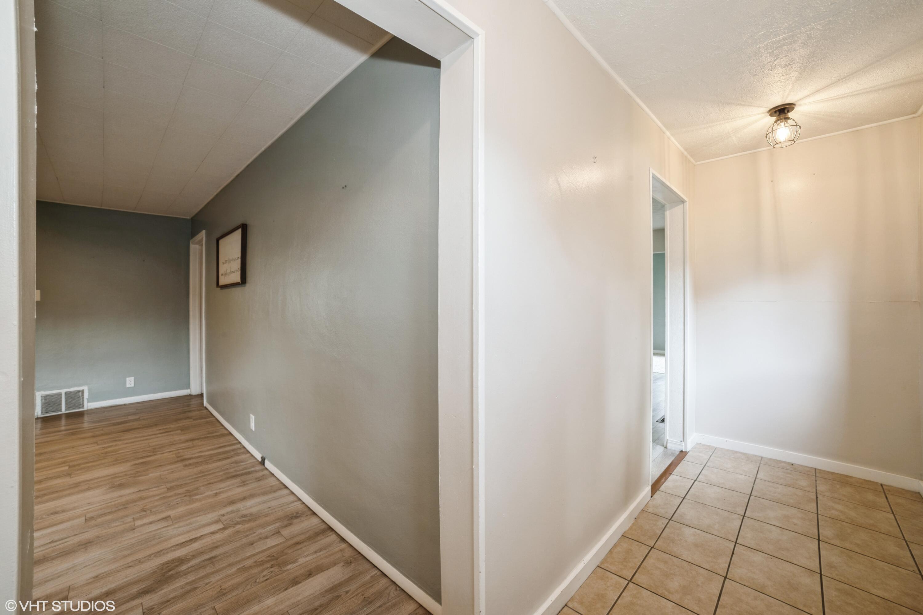 266 Maxwell Street Crown Point, IN 46307 - Photo 9 of 34 3000x2000