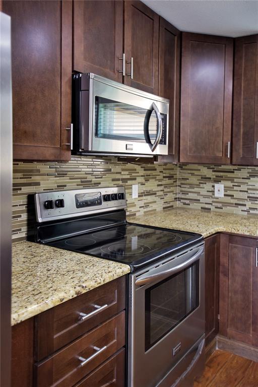 1602 South Riverside Drive Edgewater, FL 32132 - Photo 8 of 58 Gallery Image 8