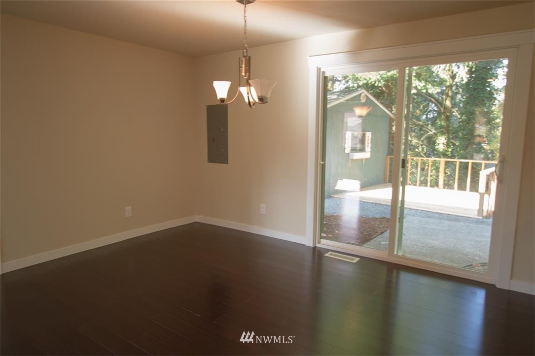 3011 193rd Place Southeast Bothell, WA 98012 - Photo 3 of 14