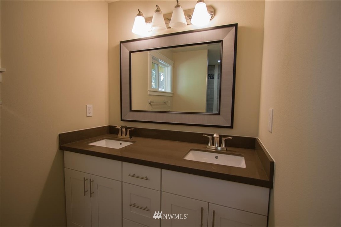 3011 193rd Place Southeast Bothell, WA 98012 - Photo 7 of 14