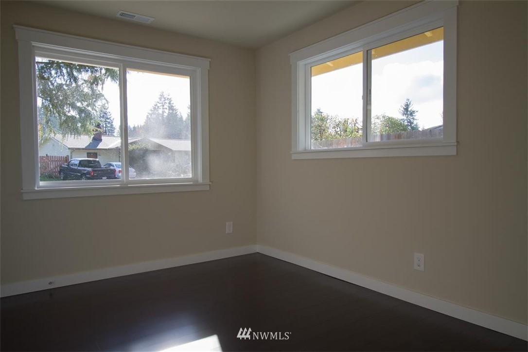 3011 193rd Place Southeast Bothell, WA 98012 - Photo 9 of 14