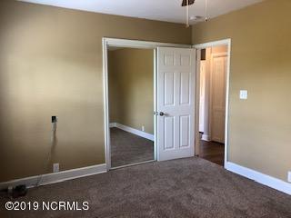 110 Queens Road Jacksonville, NC 28540 - Photo 13 of 42 bedroom 2+