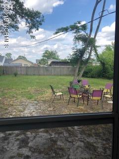 110 Queens Road Jacksonville, NC 28540 - Photo 16 of 42 bk yard