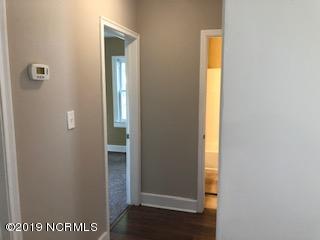 110 Queens Road Jacksonville, NC 28540 - Photo 26 of 42 Hall