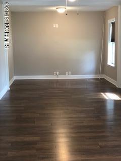 110 Queens Road Jacksonville, NC 28540 - Photo 36 of 42 living room
