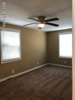 110 Queens Road Jacksonville, NC 28540 - Photo 38 of 42 master room