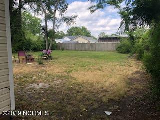 110 Queens Road Jacksonville, NC 28540 - Photo 4 of 42 back yard 2
