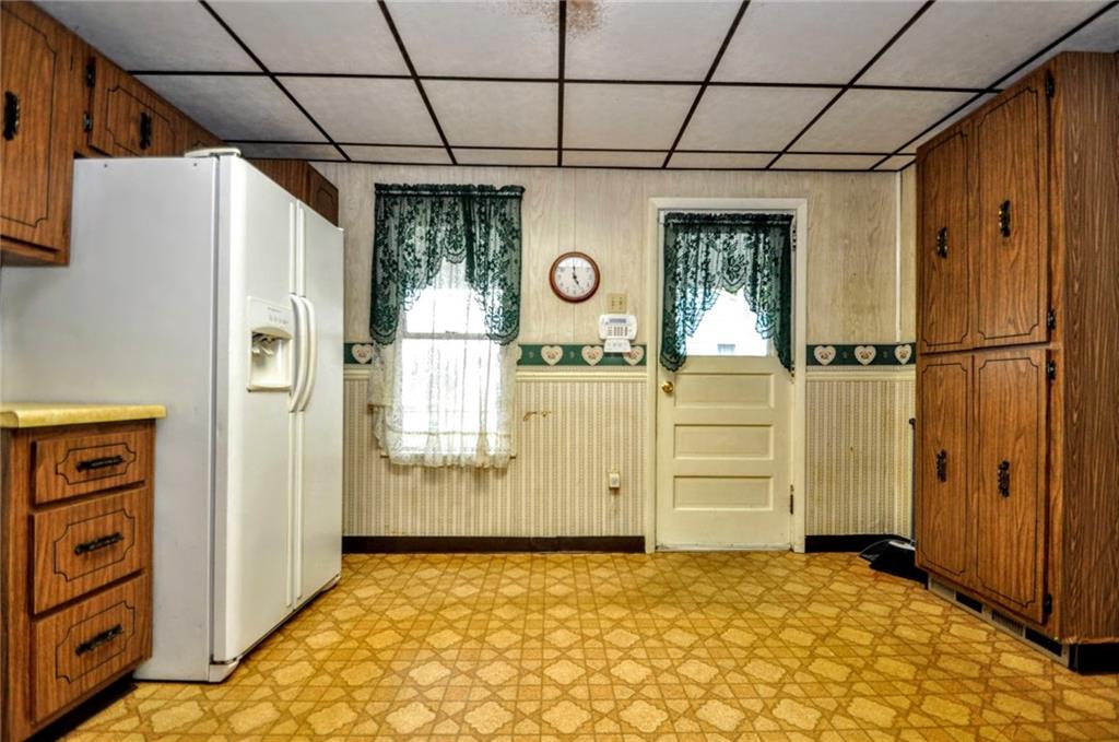 3318 Rainbow Run Road Monongahela, PA 15063 - Photo 10 of 24 Gallery Image 10