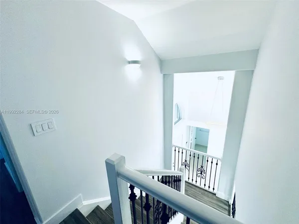 $4,800 | 5002 Southwest 35th Terrace, Hollywood, FL 33312