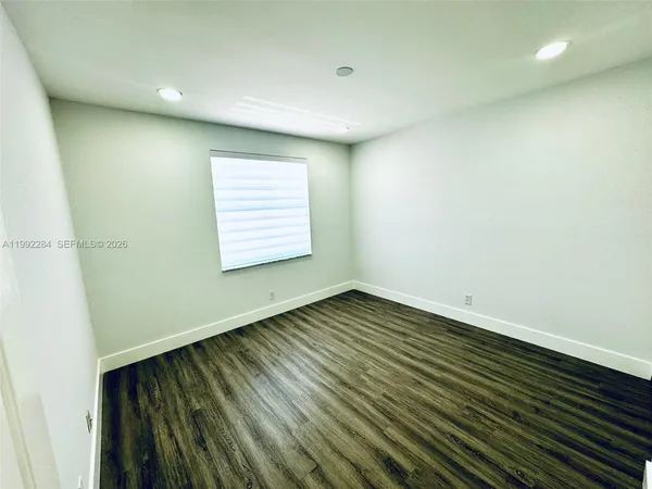 $4,800 | 5002 Southwest 35th Terrace, Hollywood, FL 33312