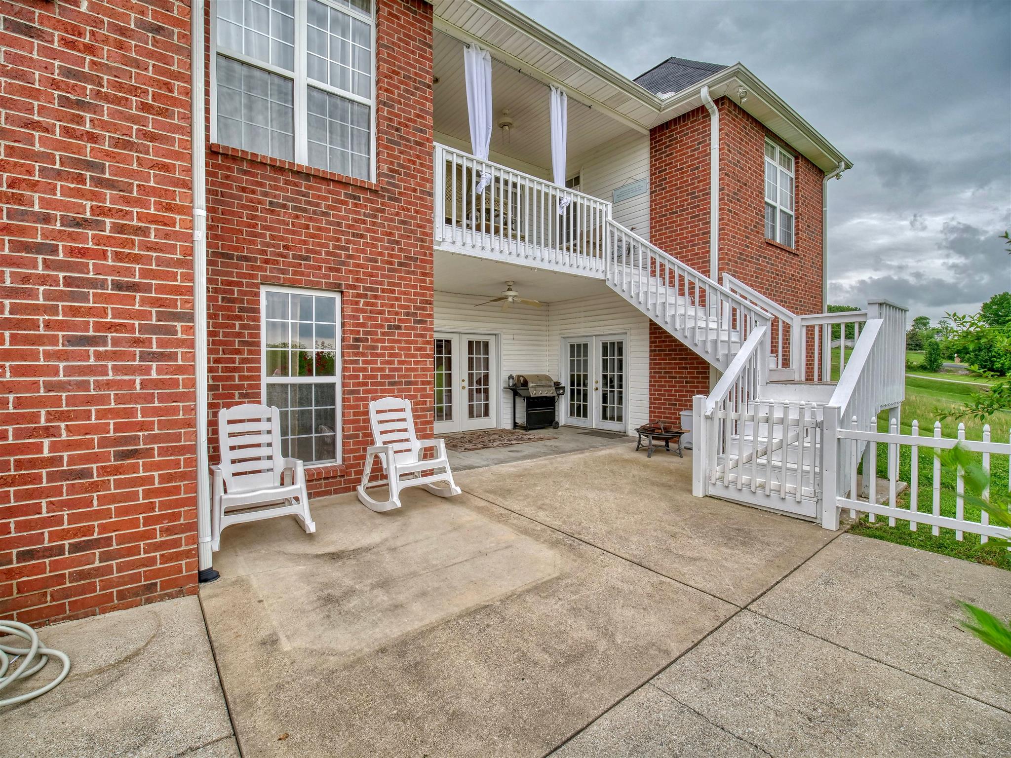 1654 Berea Church Road Lebanon, TN 37087 - Photo 24 of 30 a view of a building with a bench