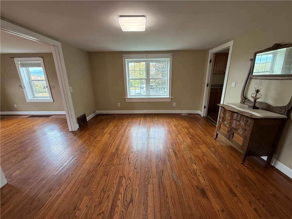 2714 Degroff Road Nunda, NY 14517 - Photo 14 of 46 Dining room
