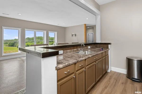 $700,000 | 1335 North Utah Avenue, Davenport, IA 52804