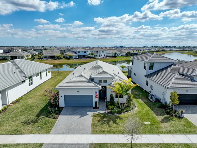 $832,000 | 5402 Hutchinson Way, Westlake, FL 33470