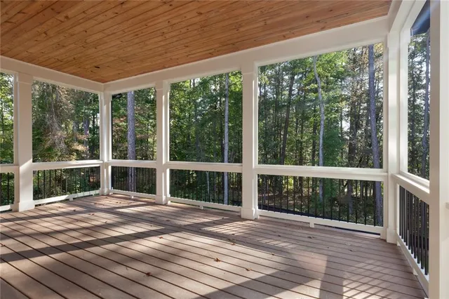 $999,000 | 1072 Sweet Mia Lane, Powder Springs, GA 30127