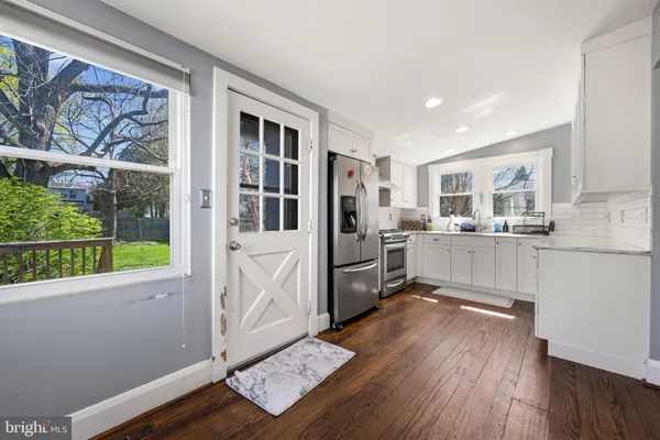 $525,000 | 604 College Avenue, Lutherville-Timonium, MD 21093