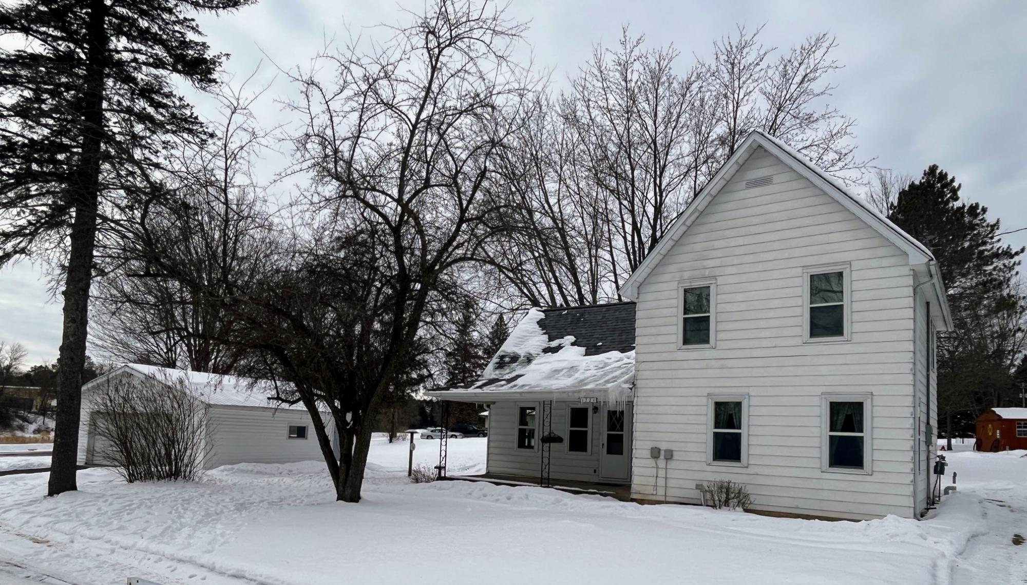 724 Riverspring Drive Prentice, WI 54556 - Photo 2 of 33 Gallery Image 2
