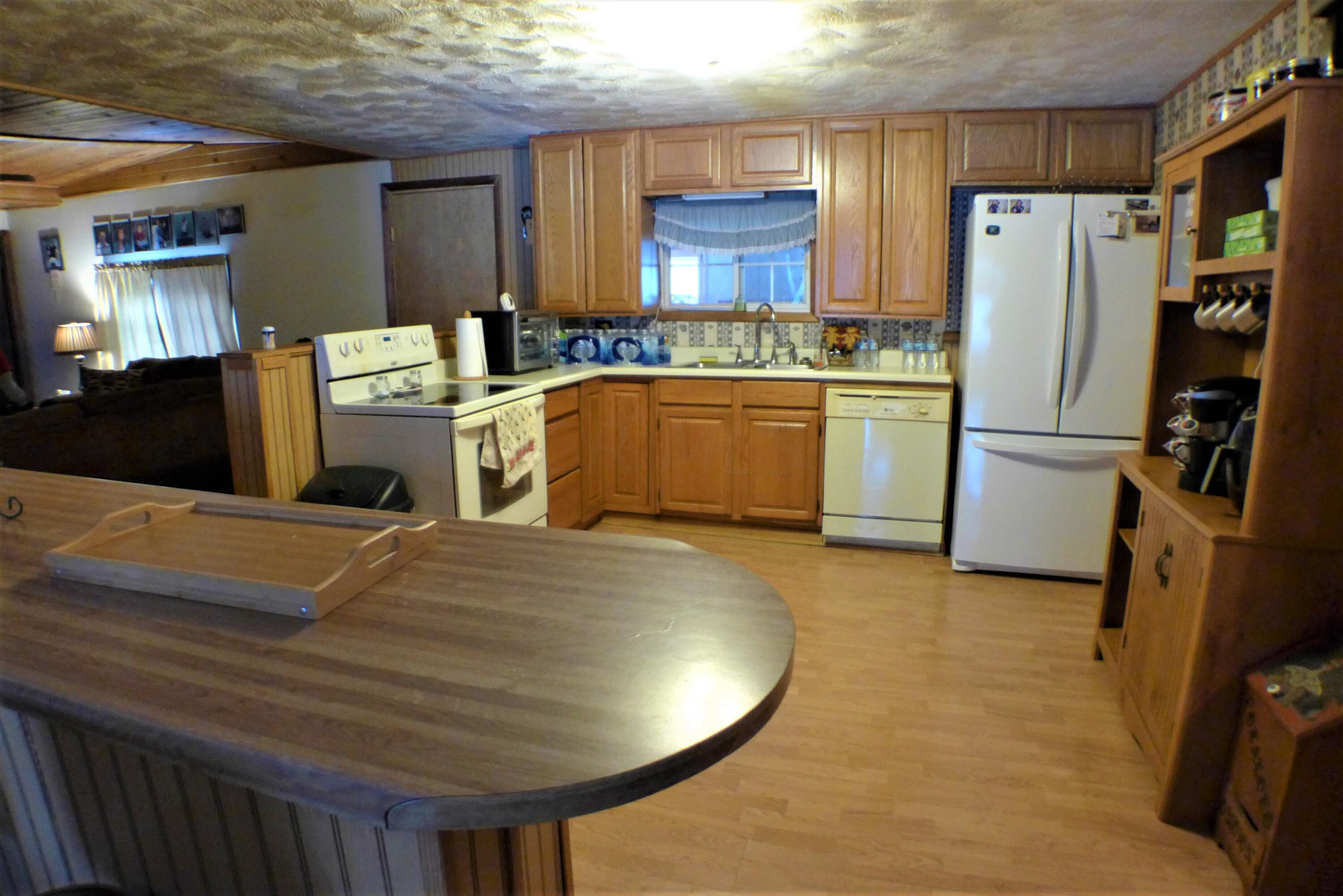13621 Burns Road Amanda, OH 43102 - Photo 10 of 41 P1120041
