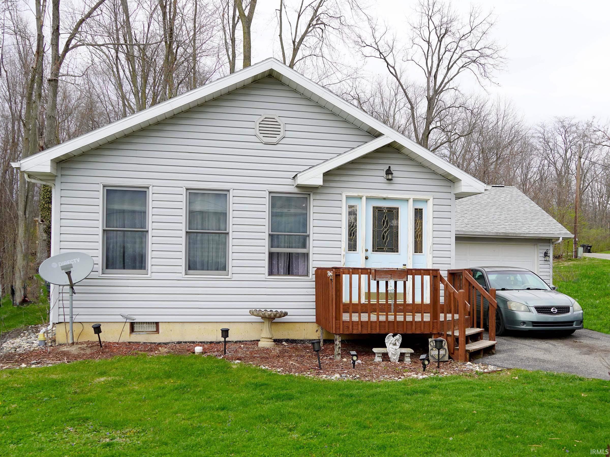 6449 East McGuire Road Churubusco, IN 46723 - Photo 2 of 30