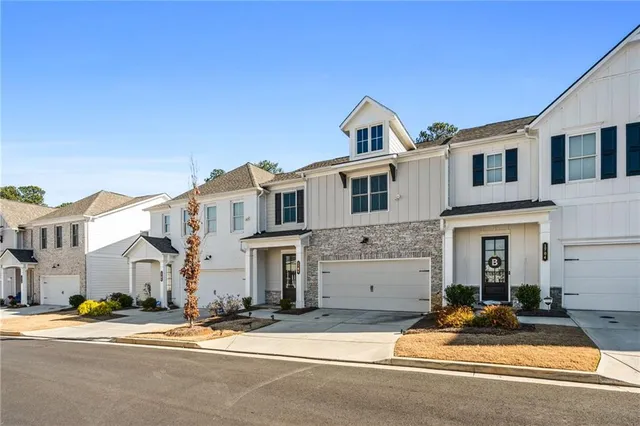 $475,000 | 1706 Pardee Drive, Kennesaw, GA 30152