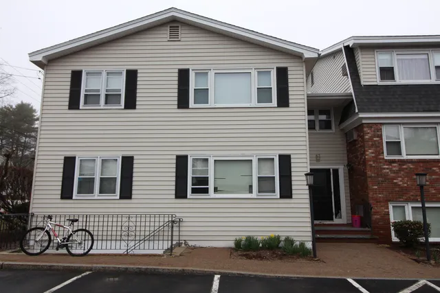 $1,975 | 73 East Broadway, Unit O, Derry, NH 03038