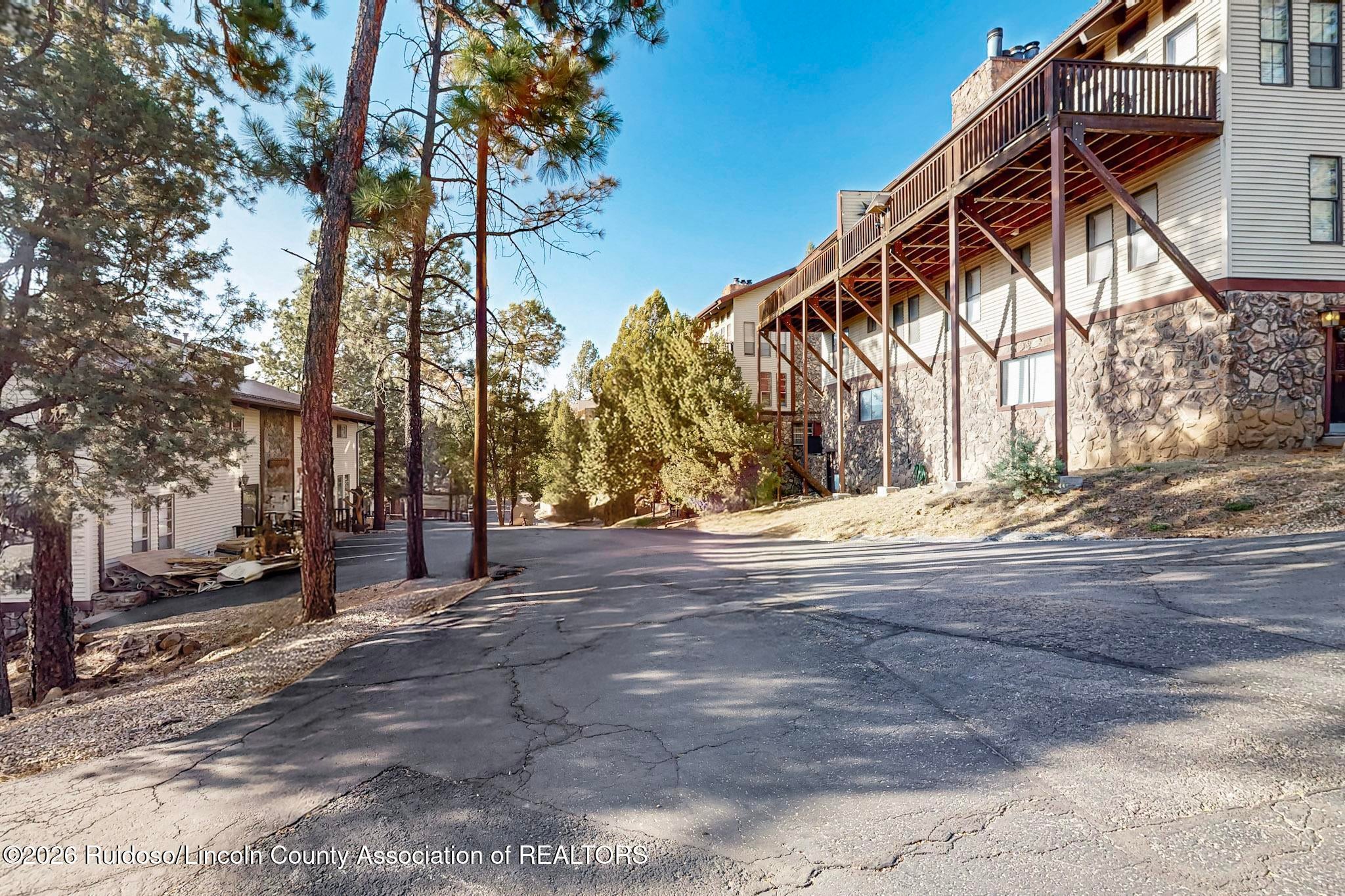 220 Lookout Drive, Unit P1 Ruidoso, NM 88345 - Photo 2 of 59 Gallery Image 2
