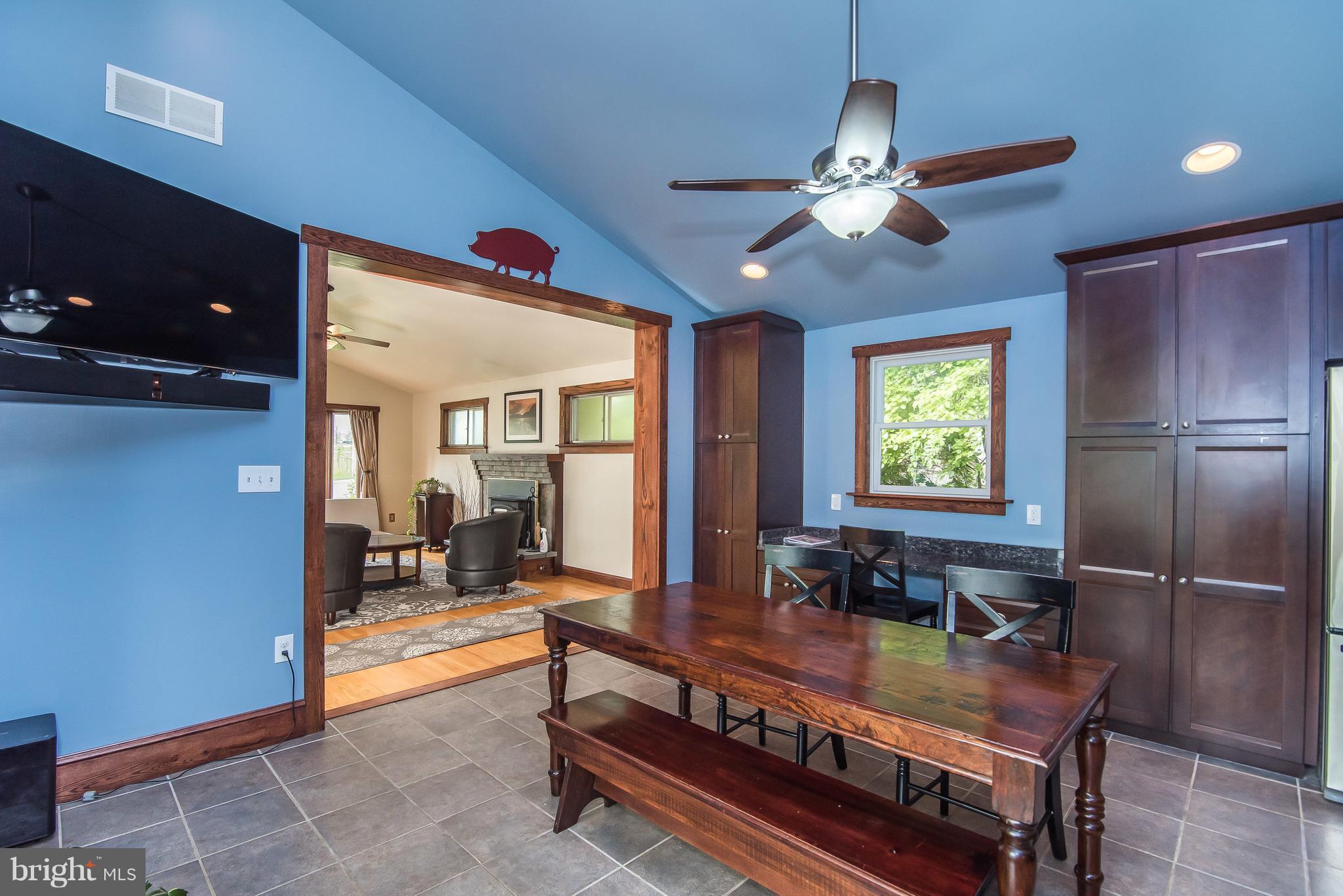 9526 Frederick Road Ellicott City, MD 21042 - Photo 16 of 28 Kitchen
