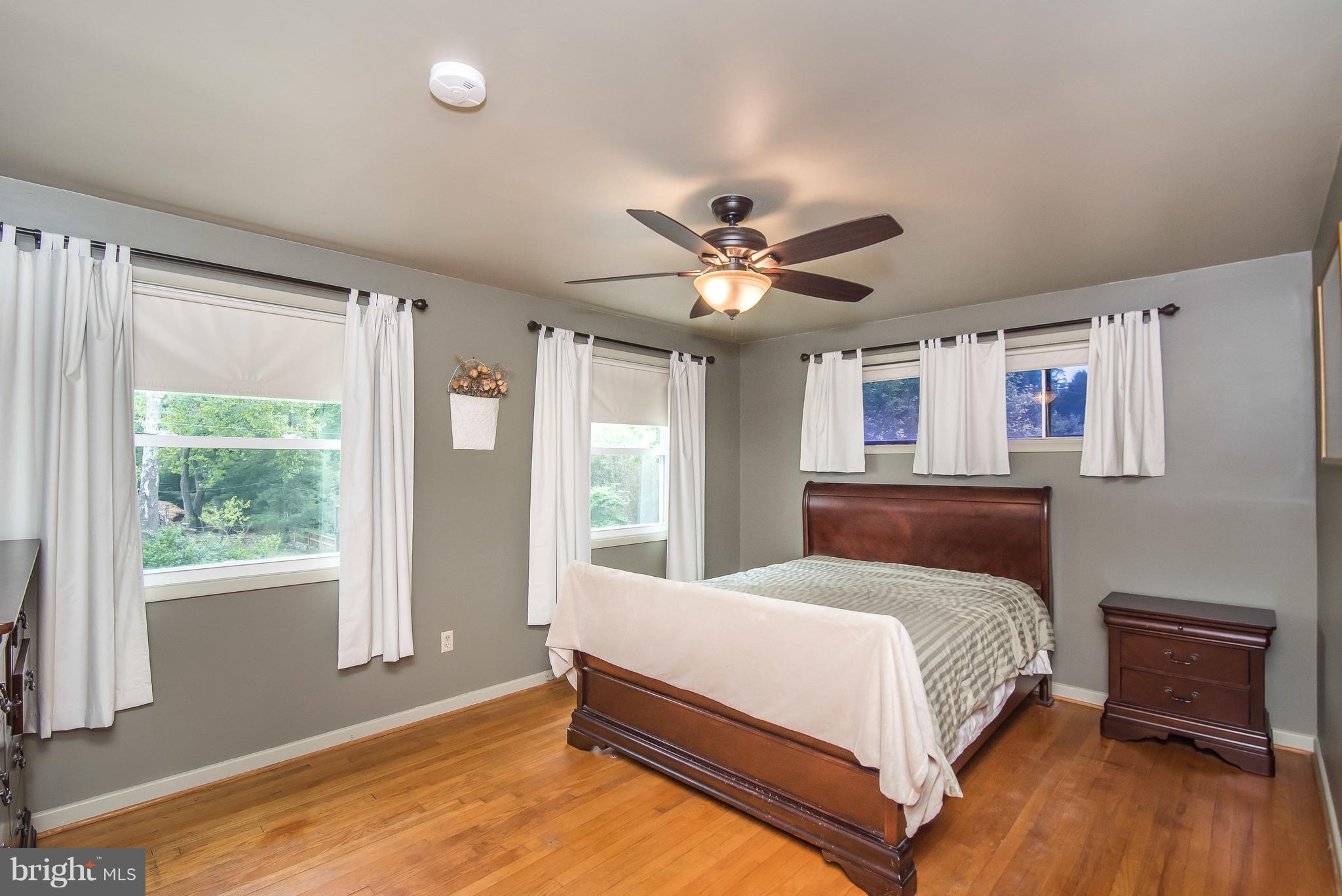 9526 Frederick Road Ellicott City, MD 21042 - Photo 17 of 28 Bedroom (Master)