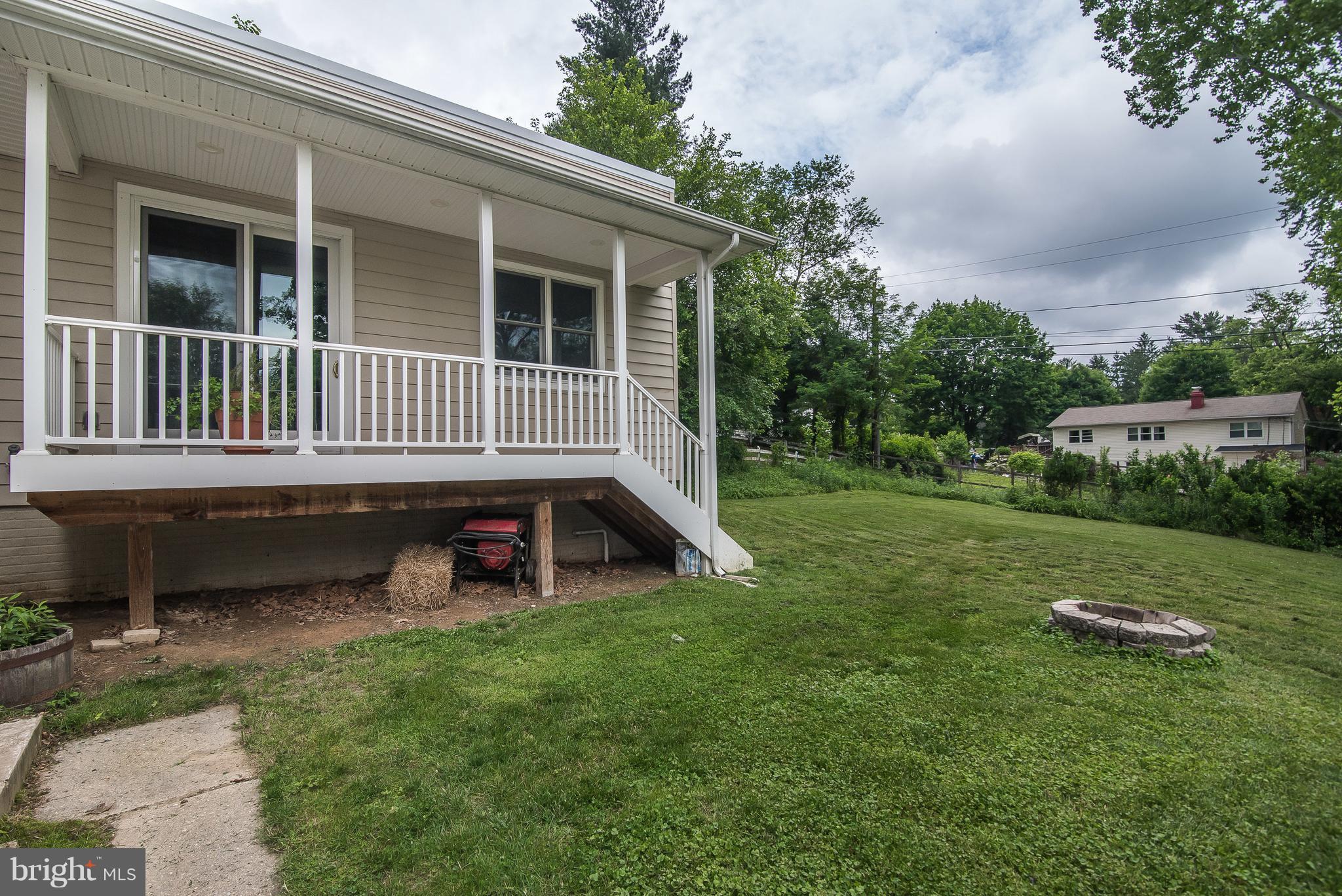 9526 Frederick Road Ellicott City, MD 21042 - Photo 25 of 28 Exterior (General)