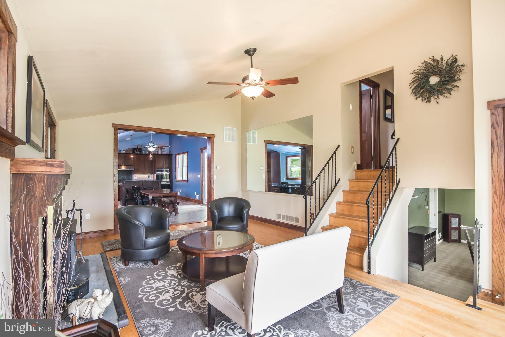 9526 Frederick Road Ellicott City, MD 21042 - Photo 6 of 28 Living Room