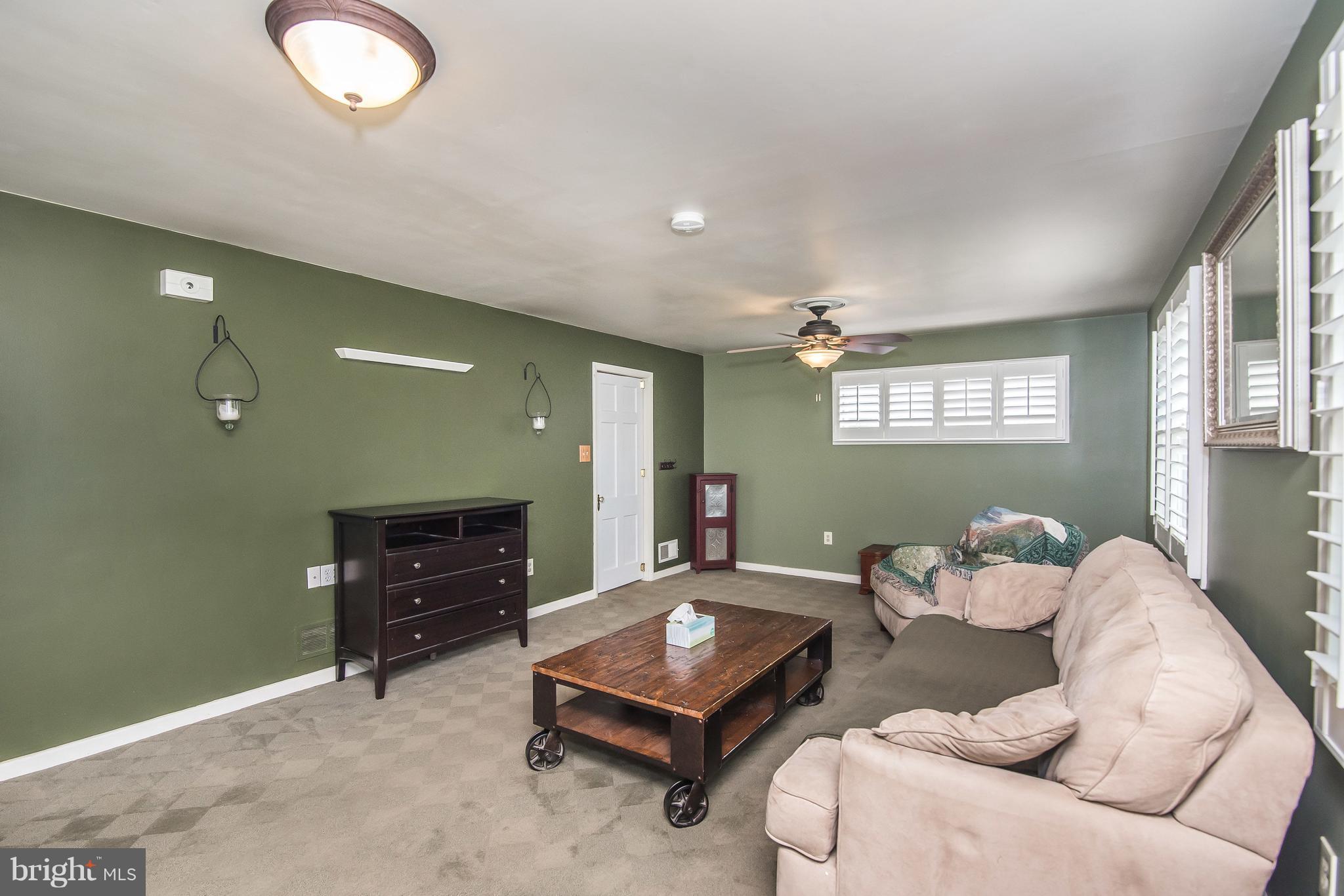9526 Frederick Road Ellicott City, MD 21042 - Photo 7 of 28 Family Room