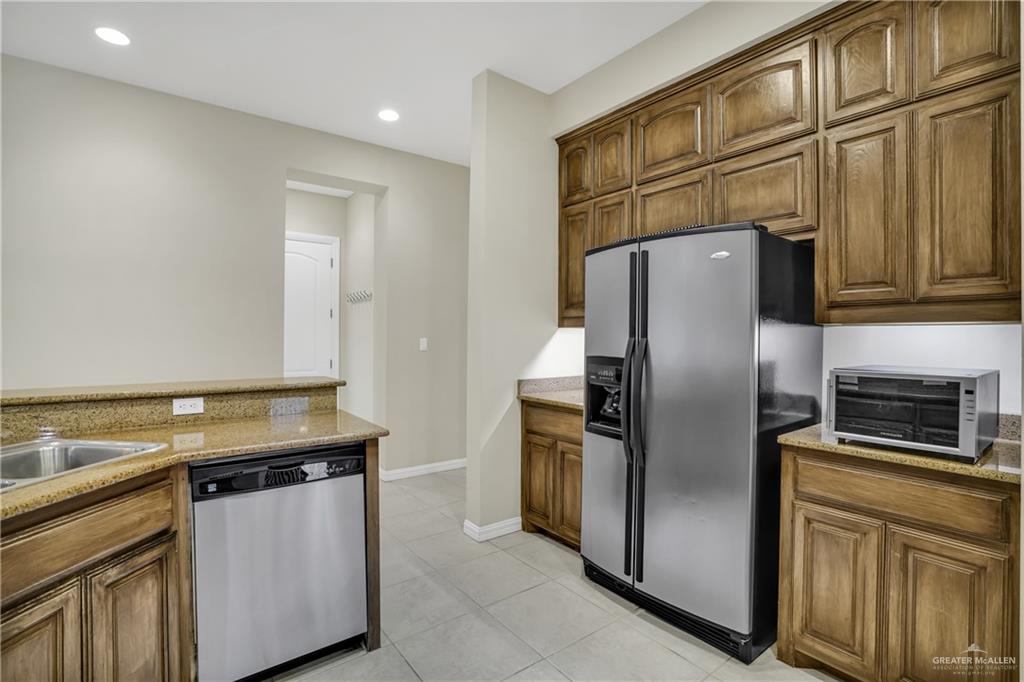 301 Bales Road, Unit 4 McAllen, TX 78503 - Photo 13 of 20