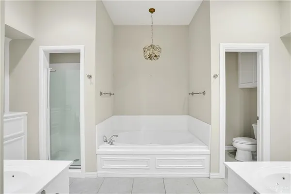 $3,900 | 301 Bales Road, Unit 4, McAllen, TX 78503